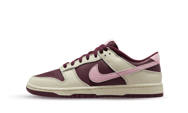 Dunk Low Retro PRM Valentine's Day (2023)