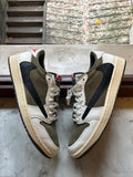 AIR JORDAN 1"Travis Scott - Medium Olive" USED