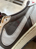 Jordan 1 Low OG Travis Scott Reverse Mocha USED