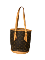 Louis Vuitton Petit Bucket