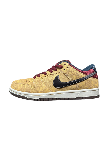 Dunk Low SB 'City of Cinema' USED
