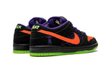 Nike Dunk Low Night of Mischief Halloween